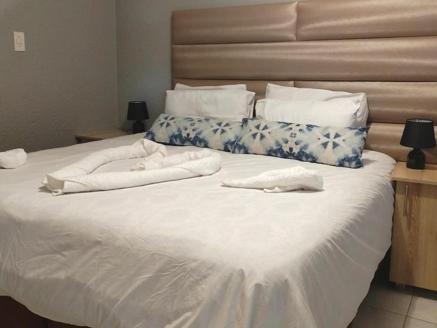 Elegant Guest House Malelane Малелейн Екстериор снимка